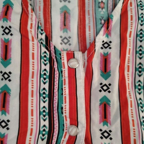 Wrangler Retro Southwestern Short Ruffle Sleeve Pearl Button Down Blouse Medium - Picture 3 of 13